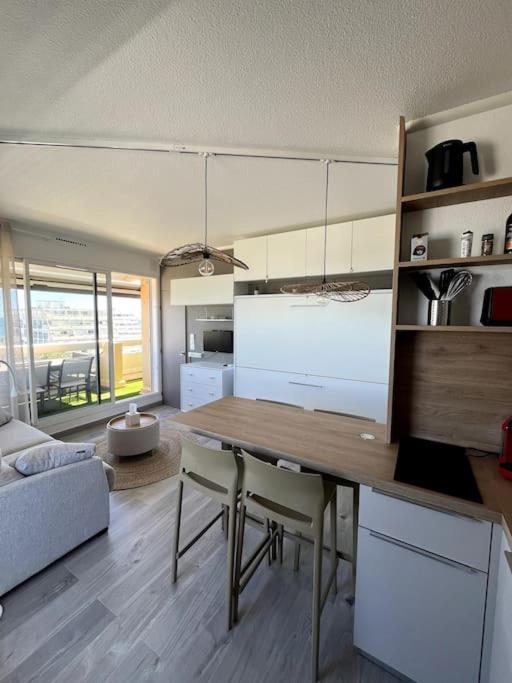 Sublime Vue Piscine Clim Apartment *